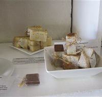 Deb's Massage - Accommodation QLD