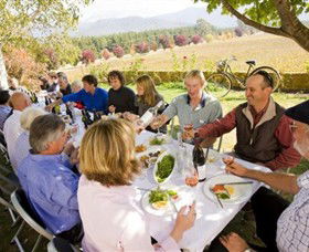 Feathertop Winery - Accommodation QLD 2