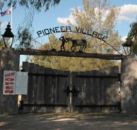Inverell Pioneer Village - Accommodation QLD