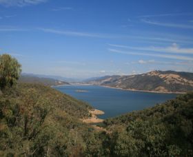 Burrinjuck Dam - Accommodation QLD 0