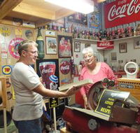 Bob's Shed - Accommodation QLD