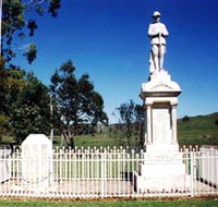 Cooyar War Memorial - Accommodation QLD