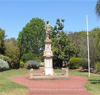 Greenmount War Memorial - Accommodation QLD