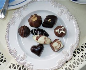 Robyn Rowe Chocolates - Accommodation QLD 1