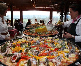 Brandy Creek Wines & View Cafe - Accommodation QLD 1