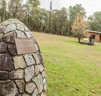 Major Clews Hut walking track - Accommodation QLD