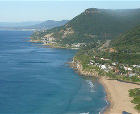 Bailey's Sydney - Tours For People Who Don't Like Tours - Accommodation QLD 0