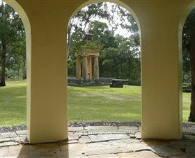 Bailey's Sydney - Tours For People Who Don't Like Tours - Accommodation QLD 4