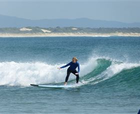 Surfaris Surf Camp - Accommodation QLD 1