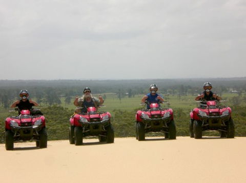 Aboriginal Tours And Sand Dune Adventures - Accommodation QLD 1
