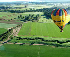 Cloud 9 Balloon Flights - Accommodation QLD 1