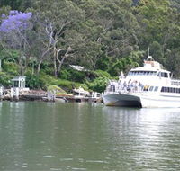 The Riverboat Postman - Accommodation QLD
