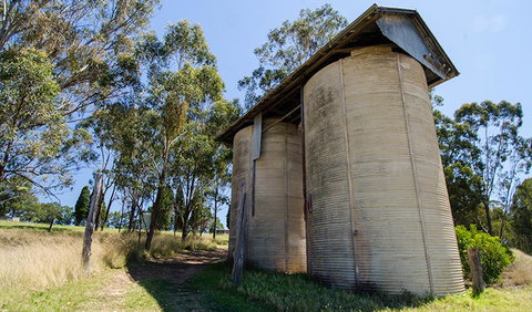 Migrant Heritage Walk - Accommodation QLD 2