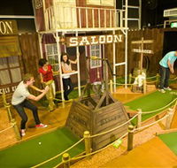 Mega Mini Golf - Accommodation QLD