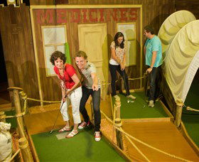 Mega Mini Golf - Accommodation QLD 1