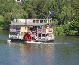Hawkesbury Paddlewheeler - Accommodation QLD 0