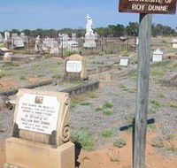 Blackall Cemetery - Accommodation QLD