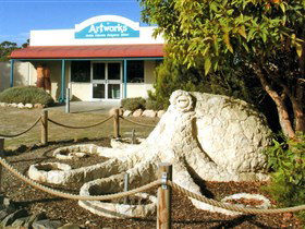 Artworks Gallery - Accommodation QLD 0