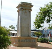 Charleville War Memorial - Accommodation QLD