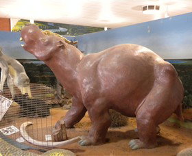 Wentworth Pioneer Museum - Accommodation QLD 6