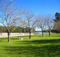 Lock 10 and Weir - Accommodation QLD