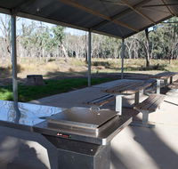 Yanga Woolshed picnic area - Accommodation QLD