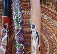 Didgeridoo Hut and Art Gallery - Accommodation QLD