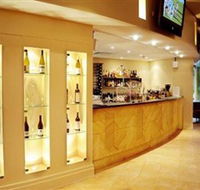 Finz Restaurant and Bar - Accommodation QLD