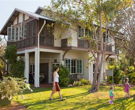 Myilly Point Heritage Precinct - Accommodation QLD 2