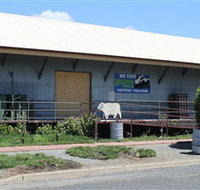 Mid-State Shearing Shed Museum - Accommodation QLD