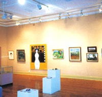 Griffith Regional Art Gallery - Accommodation QLD