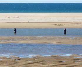 Alva Beach - Accommodation QLD 0