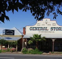 Coach House Art Gallery and Museum - Accommodation QLD