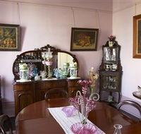 Jerilderie Historic Residence - Historic Home and Gardens - Accommodation QLD