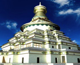 The Great Stupa Of Universal Compassion - Accommodation QLD 0
