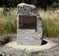 Aerial Trunk Route Memorial - Accommodation QLD