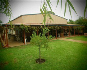 Red Earth Estate Vineyard - Accommodation QLD 2