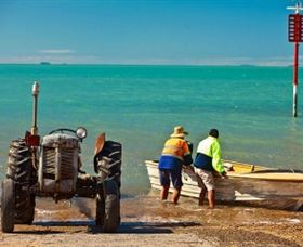 Dugong Sanctuary - Clairview - Accommodation QLD 2