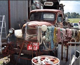Mailors Flat Demolition & Antiques - Accommodation QLD 3