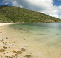 Connie Bay on Keswick Island - Accommodation QLD