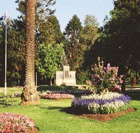 Cameron Park - Accommodation QLD