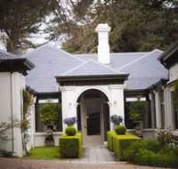 Duneira Mt Macedon - Accommodation QLD