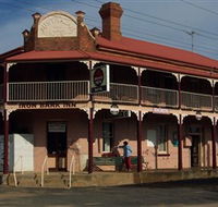 Stuart Town Historic Town Walk - Accommodation QLD