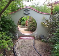 Black Dragon Gardens Wulong Yuan - Accommodation QLD