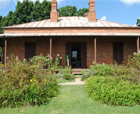 Lake View House - Accommodation QLD 1