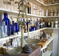 Dow's Pharmacy - Accommodation QLD