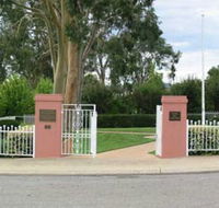 Japanese and Australian War Cemeteries - Accommodation QLD