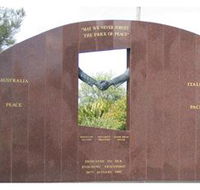 Cowra Italy Friendship Monument - Accommodation QLD