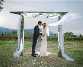 Amulet Vineyard And Beechworth Cider - Accommodation QLD 1