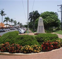 Yeppoon War Memorial - Accommodation QLD